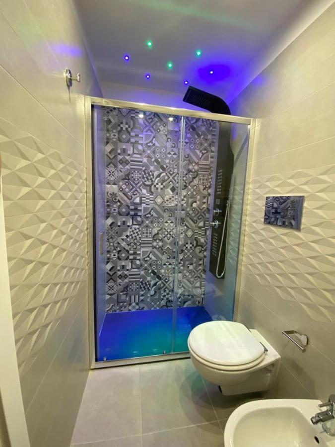 Domus Leone Tre Bed and Breakfast Napoli Eksteriør billede